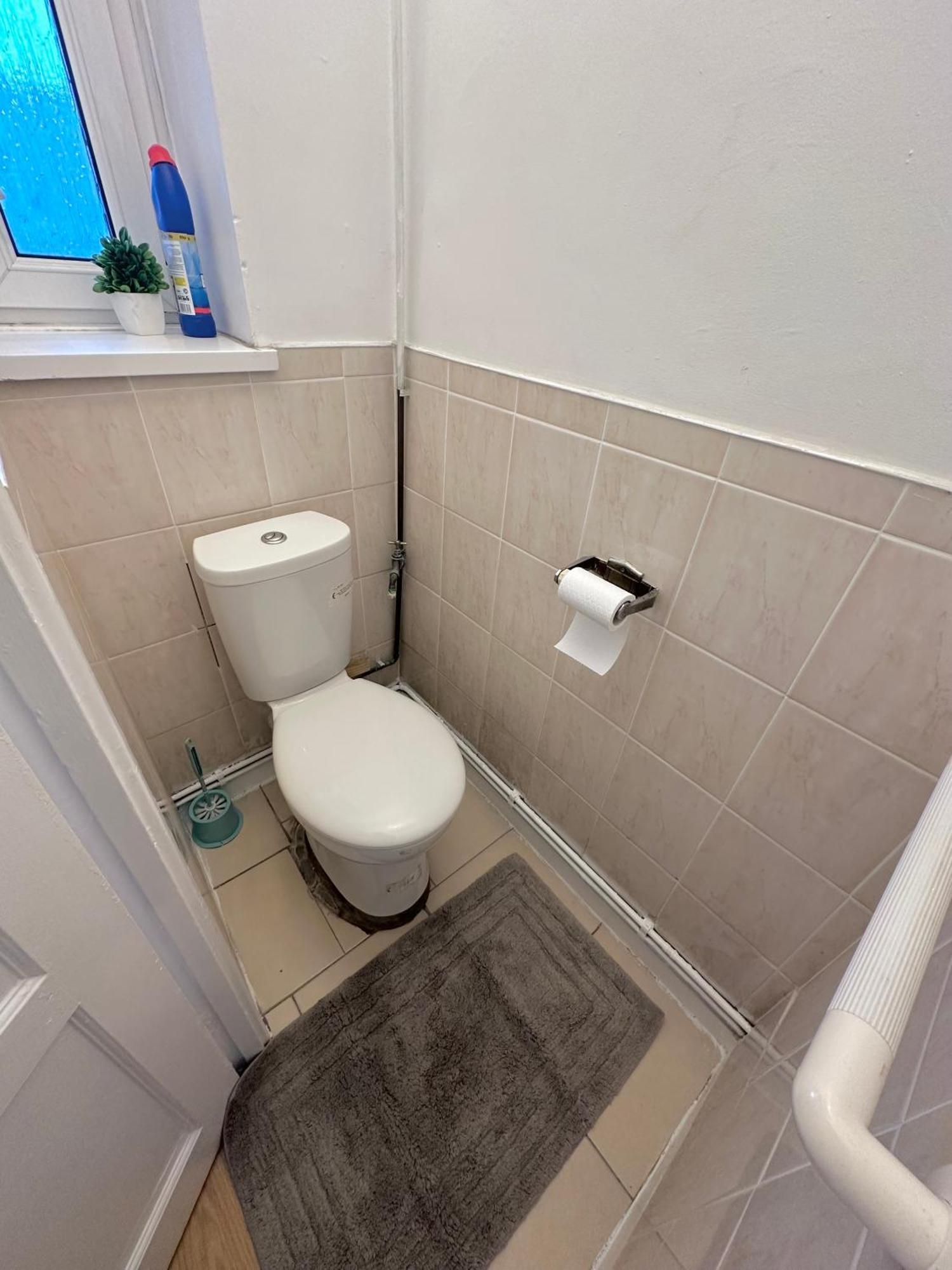 1 Bedroom Flat In Whitechapel, Лондон Экстерьер фото
