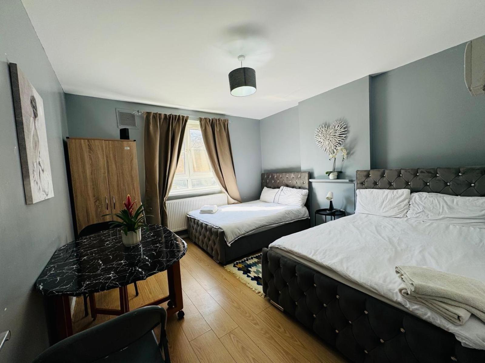 1 Bedroom Flat In Whitechapel, Лондон Экстерьер фото